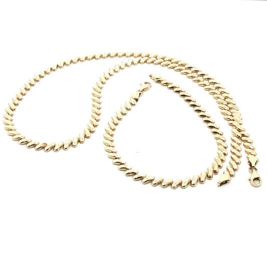 10K Yellow Gold Pattern Necklace and Bracelet set