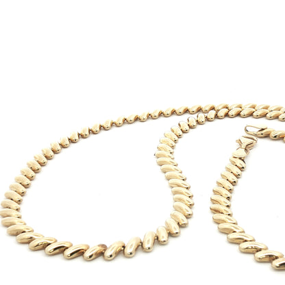 10K Yellow Gold Pattern Necklace and Bracelet set