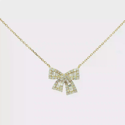 Ribbon necklace with diamonds