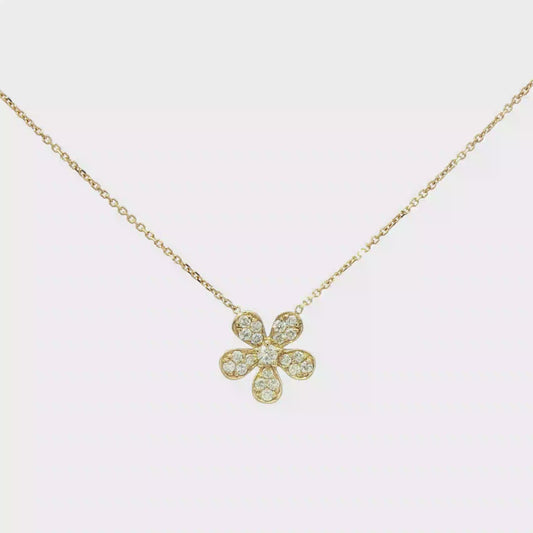 Nicely simple Flower Necklace