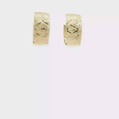 EARRING